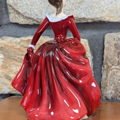 Royal Doulton Figurine Fragrance Exclusive (LR)