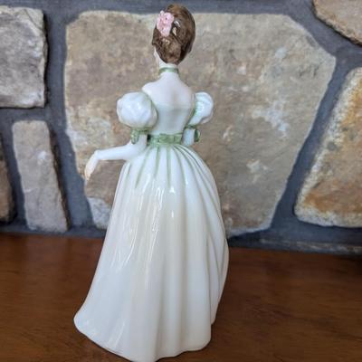 Royal Doulton Figurine Brianna An Exclusive Colourway (LR)