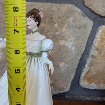 Royal Doulton Figurine Brianna An Exclusive Colourway (LR)