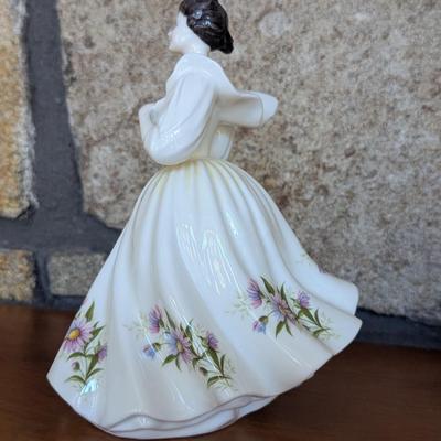 Royal Doulton Figurine Of The Month September (LR)