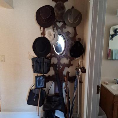 Vtg Hat tree