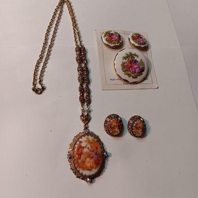 VICTORIAN STYLE JEWELRY MADE IN W. GERMANY AND ITALY