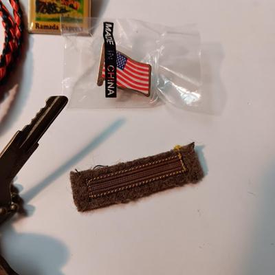 MISC TREAURES IN A CIGAR BOX