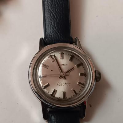 STERLING SILVER EARRINGS, WATCHES AND OTHER JEWELRY