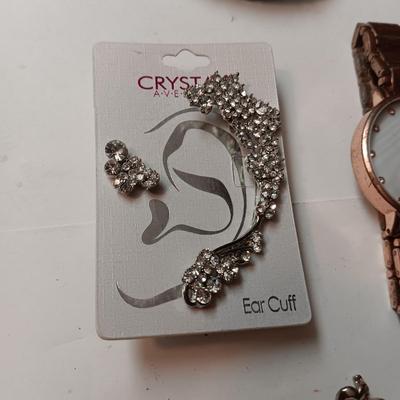 RHINESTONE BRACELETS, BROOCHES, HAIR CLIPS, WATCH AND EARRINGS