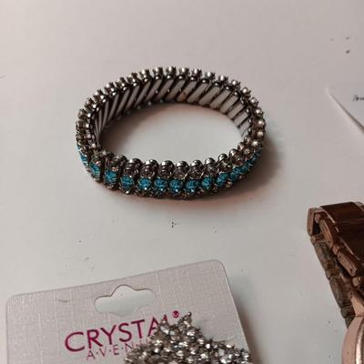 RHINESTONE BRACELETS, BROOCHES, HAIR CLIPS, WATCH AND EARRINGS