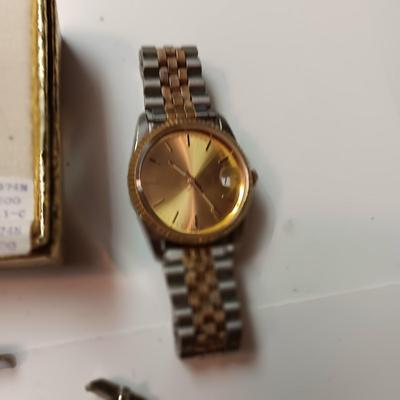STERLING SILVER CUFFLINKS, TIE CLIPS AND TACKS PLUS A WATCH