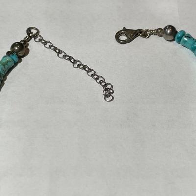 VINTAGE Sterling Silver 16"-18" Adjustable Turquoise Necklace w/Pendant & Earrings in Good Preowned Condition as Pictured.