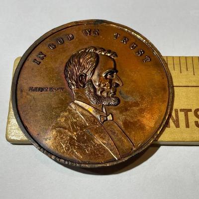 Large Vintage 3" Diameter Gettysburg/Lincoln Souvenir Commemorative Medal as Pictured.