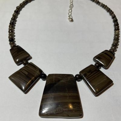 Jay King (DTR) Sterling Silver New Never Used Fashion Brown Agate/Quartz 18"-20" Adjustable Necklace Preowned from an Estate....