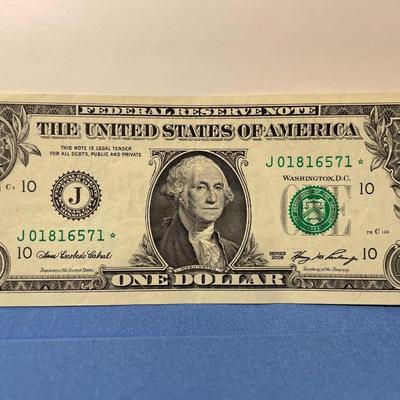 SERIES 2006 ***STAR*** FRN AU/UNCIRCULATED CONDITION J01816571* AS PICTURED. FREE DOMESTIC SHIPPING.
