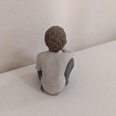 Inquisitive Child Willow Tree Figurine Sculpted Hand-Painted Figure With Box (LR)