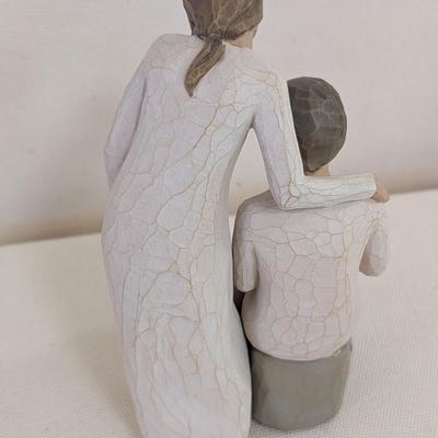 Generations Willow Tree Figurine Sculpted Hand-Painted Figure With Box (LR)