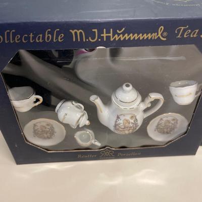 Hummel mini tea set #2