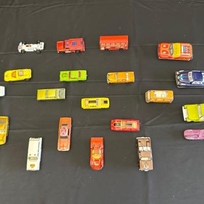 Vintage Matchbox, Tootsie Toy and Yatming Cars!