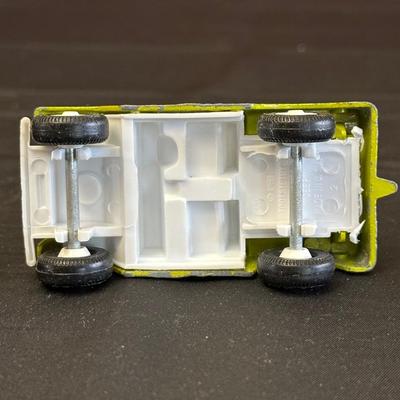 Vintage Matchbox, Tootsie Toy and Yatming Cars!