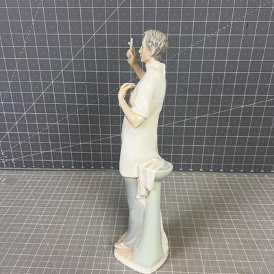 LLADRO Dentist No 4762 Retired