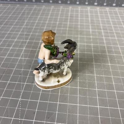Cherub with a Goat MEISSEN 