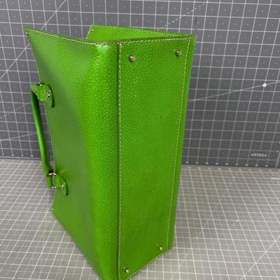 Designer KATE SPADE Apple Green Bucket Purse