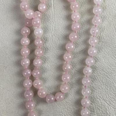 vintage PINK ROSE QUARTZ BEAD NECKLACE