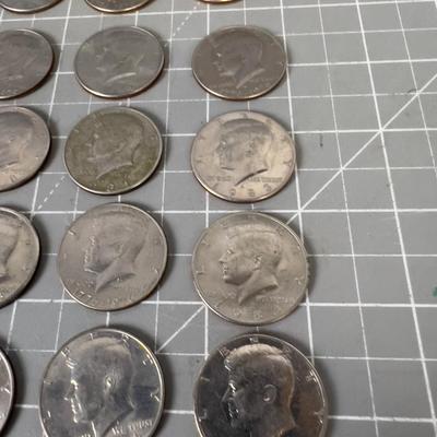 Kennedy Half Dollars (25) 