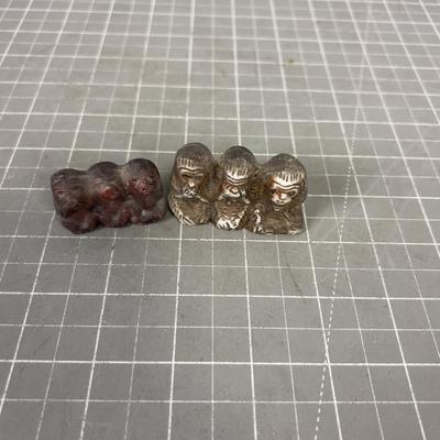 (2) Sets of 1930's Ceramic Monkeys Hear no, See No, Speak No Evil