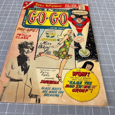 Dated 1965 Go-go Pin-Ups Miss Bikini Luv