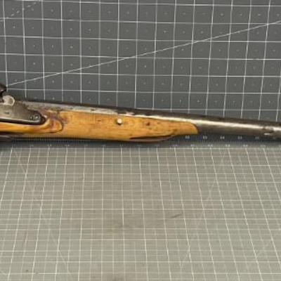 Antique Fint Lock Riffle / Shot Gun WALL HANGER 