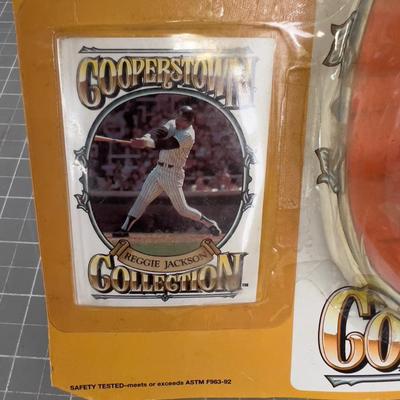 VINTAGE STARTING LINE-UP BASEBALL FIGURES Reggie Jackson
