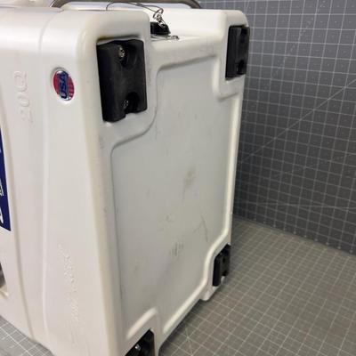 Lost Creek 20 Quart Cooler 