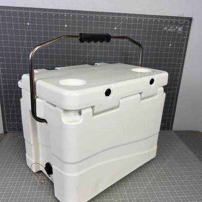 Lost Creek 20 Quart Cooler 