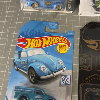4 New Hot Wheels on the Card, NEW