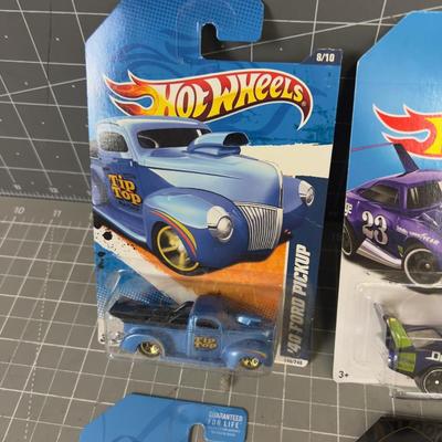 4 New Hot Wheels on the Card, NEW