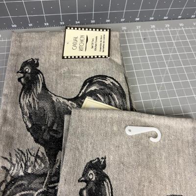 4 Sets of 2 NEW Kitchen Rooster 8 Total, GRAY 