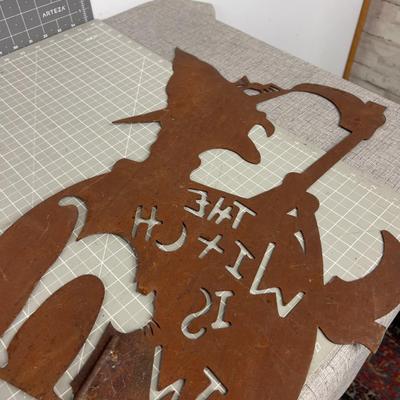 Metal Cut out Stake of "THE WITCH IS IN" 