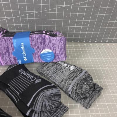 7 Pair of NEW COLUMBIA Socks Purple and Black NEW 
