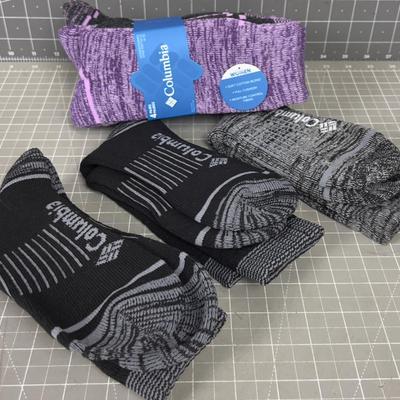 7 Pair of NEW COLUMBIA Socks Purple and Black NEW 