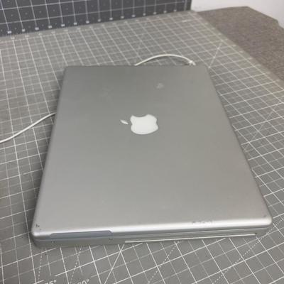 Apple Power Book G4 with Charger 