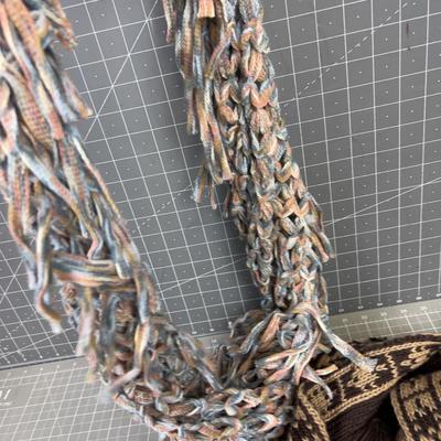 Studio Scarfs Loop Scarf