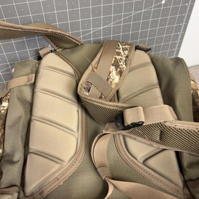 Horn Hunter Real Tree Camo Back Pack 