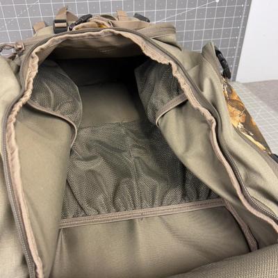 Horn Hunter Real Tree Camo Back Pack 
