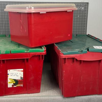 3 Storage Tubs with Lid Attached