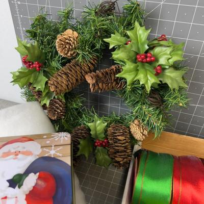 Various Christmas Items 