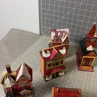 (12) Absolutely Fabulous Hand Painted Detailed Straw like Village