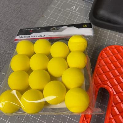Golf Practice Lot: Turf, balls etc.