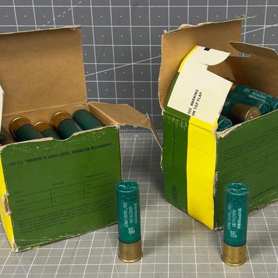 2 Full Boxes of 10 Gauge 3-1/2" Magnum  BB Shot 