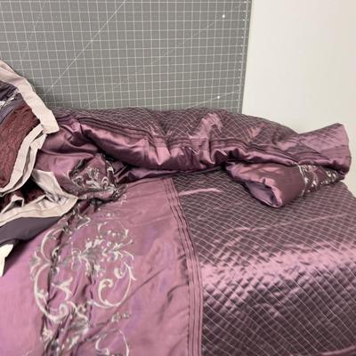 Satin Comforter, Skirt and 2 King Shams 
