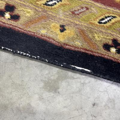 Large Area Rug 8' x 11' Black and Red 
