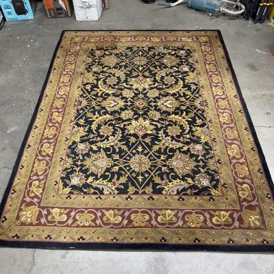 Large Area Rug 8' x 11' Black and Red 