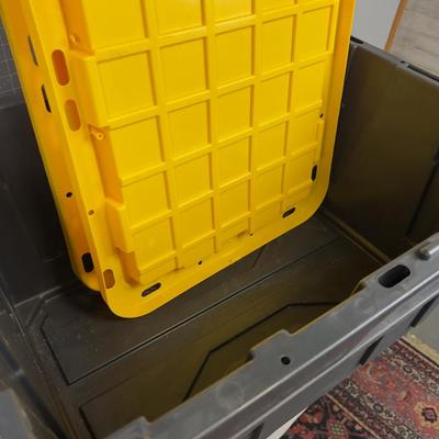 2 Heavy Duty Commander Storage Tote 17Gallon
